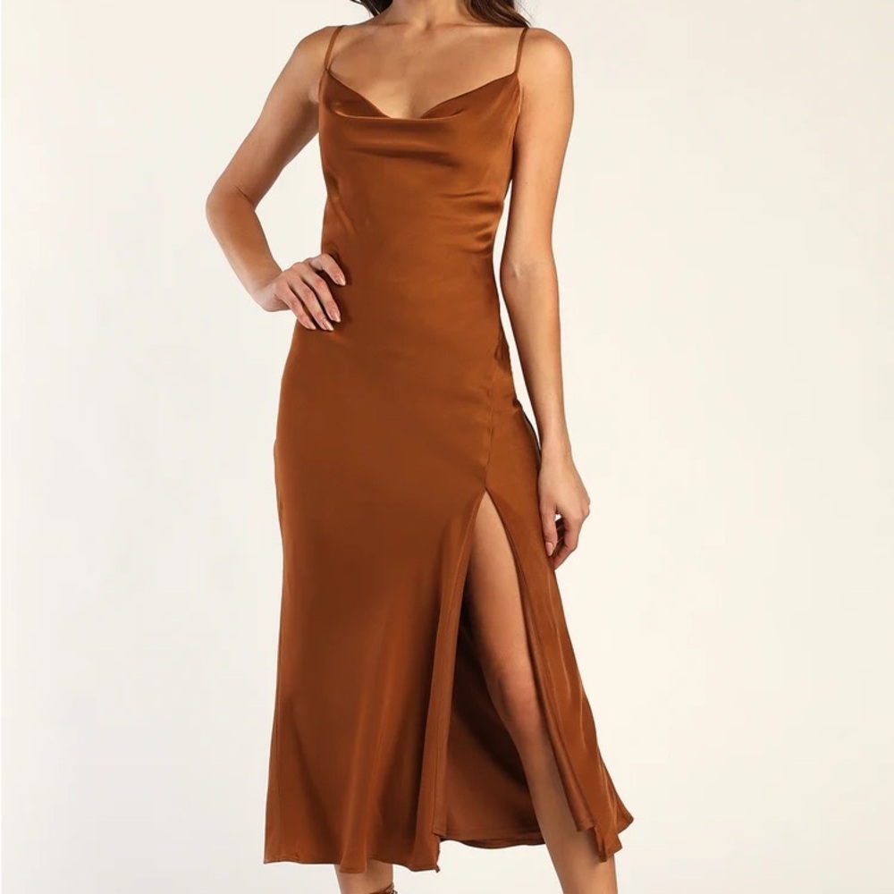 WORN ONCE! Perfect condition lulus dress in medium